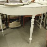 820 3142 HALF MOON TABLE